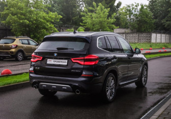 Подержанный автомобиль BMW X3 2019 года (6 фото)