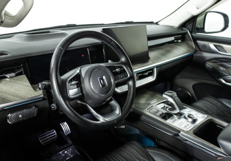 Подержанный автомобиль Tank 500 2023 года (11 фото)