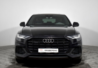 Подержанный автомобиль Audi Q8 2019 года (2 фото)