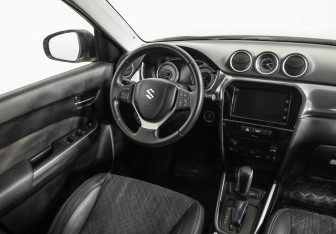 Подержанный автомобиль Suzuki Vitara 2019 года (9 фото)
