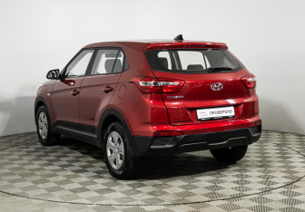 Подержанный автомобиль Hyundai Creta 2017 года (7 фото)