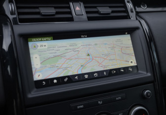 Подержанный автомобиль Land Rover Discovery 2019 года (20 фото)