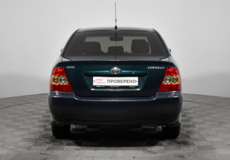 Подержанный автомобиль Toyota Corolla Sedan 2006 года (6 фото)