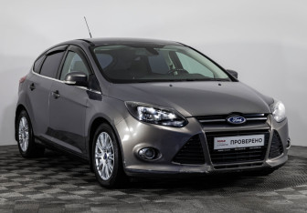 Подержанный автомобиль Ford Focus Hatchback 2013 года (3 фото)