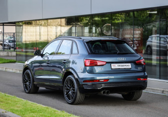 Подержанный автомобиль Audi Q3 2017 года (8 фото)