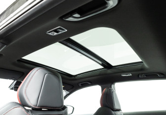 Подержанный автомобиль Geely Coolray 2024 года (22 фото)