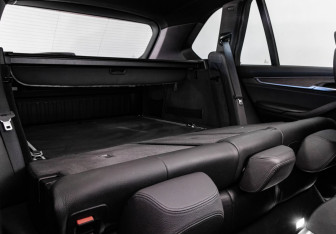 Подержанный автомобиль BMW X5 2016 года (25 фото)