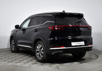 Подержанный автомобиль Chery Tiggo 7 Pro Max 2023 года (7 фото)
