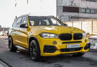 Подержанный автомобиль BMW X5 2013 года (4 фото)