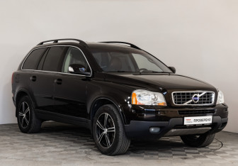 Подержанный автомобиль Volvo XC90 2008 года (3 фото)