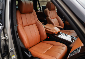 Подержанный автомобиль Land Rover Range Rover 2016 года (26 фото)