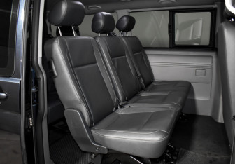 Подержанный автомобиль Volkswagen Caravelle 2020 года (11 фото)