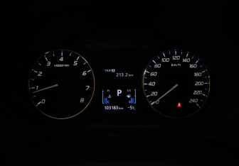 Подержанный автомобиль Mitsubishi Outlander 2019 года (11 фото)