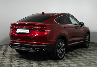 Подержанный автомобиль Geely Tugella 2021 года (5 фото)