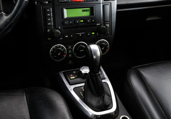 Подержанный автомобиль Land Rover Freelander 2007 года (12 фото)