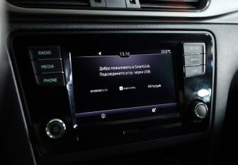 Подержанный автомобиль Skoda Rapid Liftback 2019 года (13 фото)