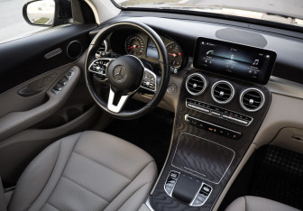 Подержанный автомобиль Mercedes-Benz GLC Coupe 2020 года (9 фото)