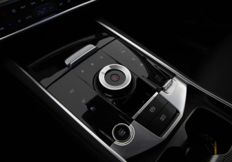 Подержанный автомобиль Kia Sportage 2023 года (13 фото)