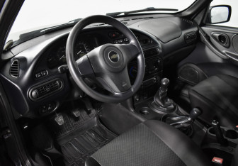 Подержанный автомобиль Chevrolet Niva 2017 года (9 фото)