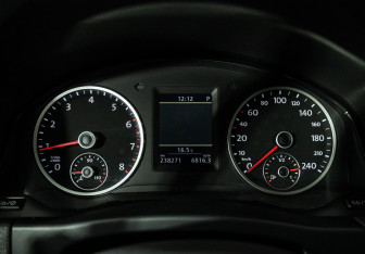Подержанный автомобиль Volkswagen Tiguan 2012 года (12 фото)