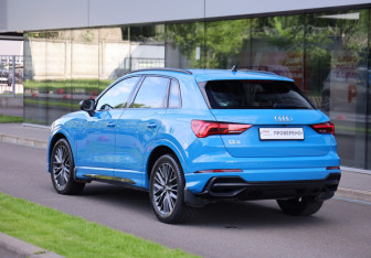 Подержанный автомобиль Audi Q3 2019 года (8 фото)