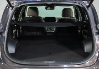 Подержанный автомобиль Hyundai Santa Fe 2021 года (34 фото)