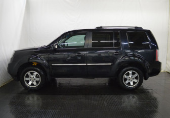 Подержанный автомобиль Honda Pilot 2013 года (8 фото)