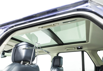 Подержанный автомобиль Land Rover Range Rover 2018 года (15 фото)