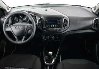 Подержанный автомобиль LADA (ВАЗ) XRAY 2018 года (10 фото)