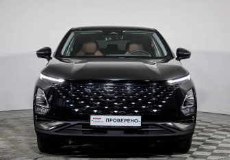 Подержанный автомобиль Omoda C5 2022 года (2 фото)