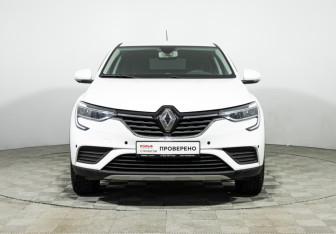 Подержанный автомобиль Renault Arkana 2019 года (2 фото)
