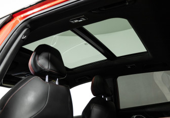 Подержанный автомобиль Geely Coolray 2024 года (12 фото)