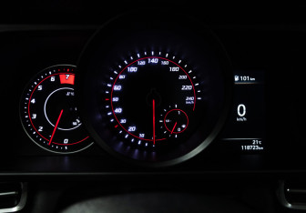 Подержанный автомобиль Hyundai Elantra Sedan 2021 года (12 фото)