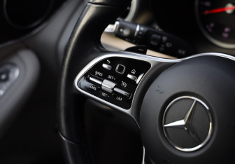 Подержанный автомобиль Mercedes-Benz GLC Coupe 2020 года (12 фото)