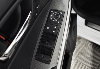 Подержанный автомобиль Lexus IS Sedan 2014 года (15 фото)