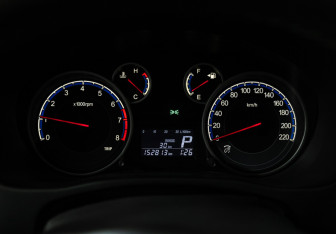 Подержанный автомобиль Suzuki SX4 Hatchback 2013 года (12 фото)