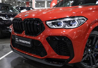 Подержанный автомобиль BMW X6 M 2021 года (4 фото)