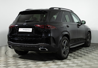 Подержанный автомобиль Mercedes-Benz GLE 2022 года (5 фото)