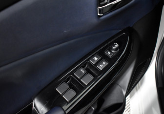 Подержанный автомобиль Suzuki Baleno Hatchback 2022 года (10 фото)