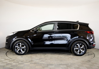 Подержанный автомобиль Kia Sportage 2019 года (8 фото)