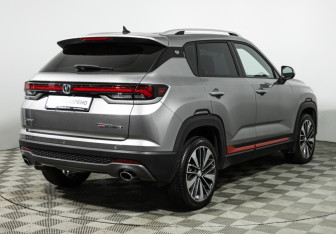 Подержанный автомобиль Changan CS35PLUS 2024 года (5 фото)
