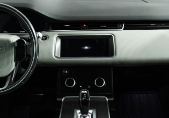 Подержанный автомобиль Land Rover Range Rover Evoque 2019 года (14 фото)