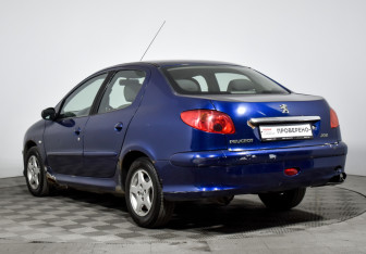 Подержанный автомобиль Peugeot 206 Sedan 2009 года (7 фото)