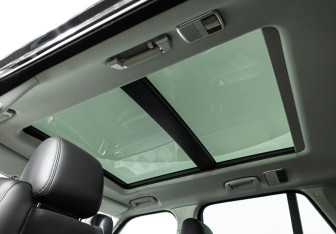 Подержанный автомобиль Land Rover Range Rover 2017 года (28 фото)