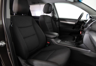 Подержанный автомобиль Kia Sorento 2013 года (13 фото)