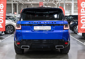 Подержанный автомобиль Land Rover Range Rover Sport 2018 года (15 фото)