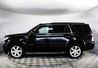 Подержанный автомобиль Chevrolet Tahoe 2019 года (8 фото)