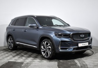 Подержанный автомобиль Geely Monjaro 2023 года (3 фото)