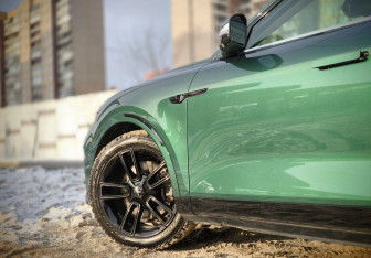 Подержанный автомобиль Voyah Free 2023 года (13 фото)