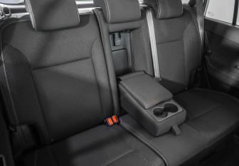 Подержанный автомобиль Renault Koleos 2013 года (30 фото)